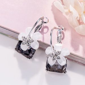 Flower Drop Earrings